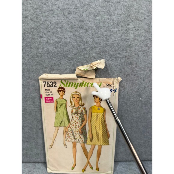VTG 1968 Simplicity 7532 Sewing Pattern Mod A-Line Dress 12 Retro 60's MCM Uncut - Picture 4 of 8